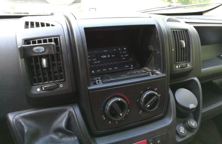 Крепление магнитолы 2din Fiat Ducato, Citroen Jumper, Peugeot Boxer (06-11)