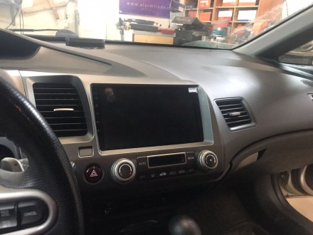 Рамка переходная HONDA Civic (07-11) для дисплея 9 дюймов