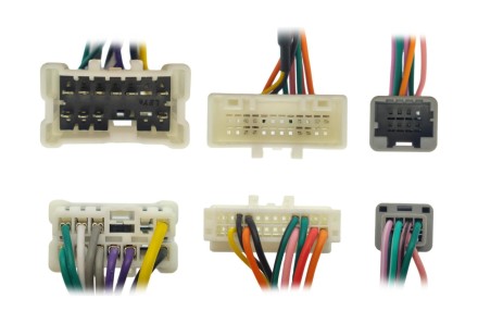 Комплект проводов для установки магнитол в Renault 2012+ (основной, мультируль, CAM, CAN SS) XP