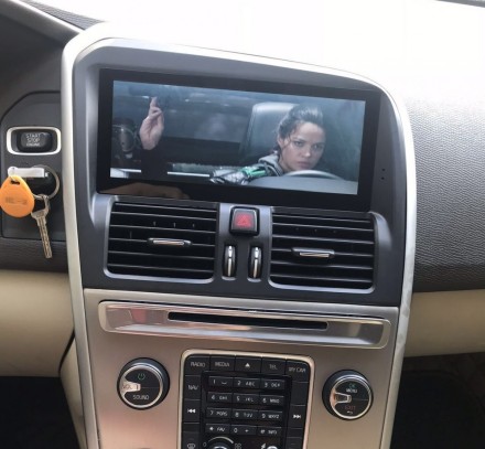 Штатная магнитола для Volvo XC60 (2011-2017) c поддержкой БК и настроек авто на Android 10