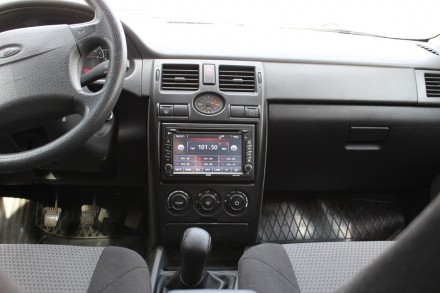 Рамка переходная 2din LADA Priora (08-13), черный глянец