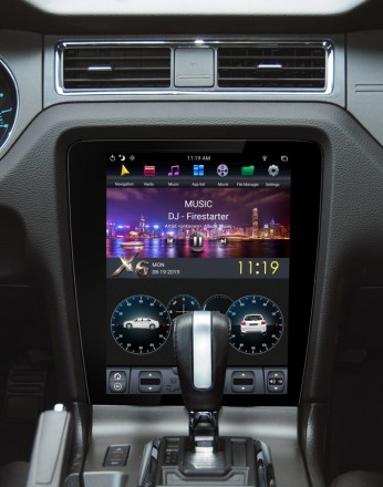Головное устройство для Ford Mustang (2009-2013) рестайл Tesla-Style