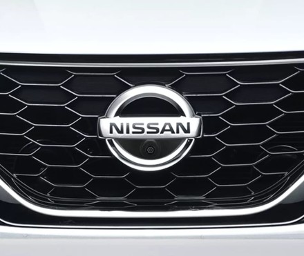 Видеокамера фронтальная Nissan Qashqai I 2010-2013