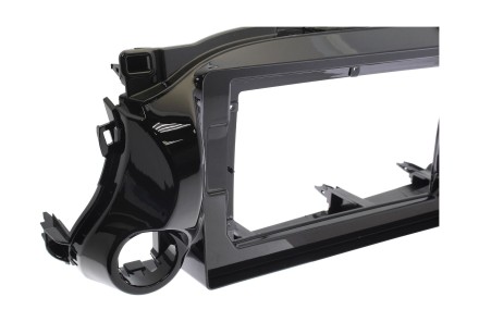 Рамка переходная в Toyota Hilux 2015 + для дисплея 10 дюймов