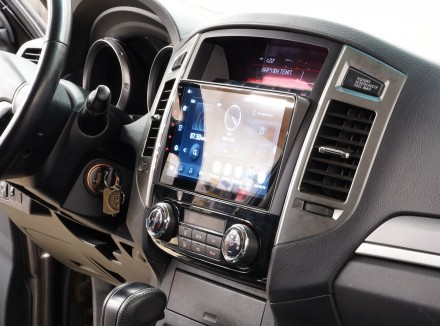 Магнитола на Андроид для Mitsubishi Pajero IV 2006-2021 (V97/V93) COMPASS TSN-2K, 4G, DSP, CarPlay