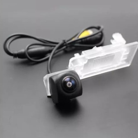 Видеокамера SPD-161 Volkswagen Passat (12+), Skoda Rapid