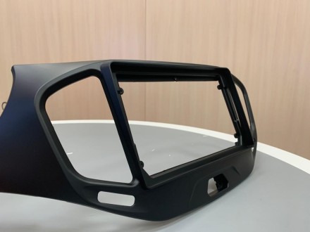 Рамка переходная Лада Веста (Lada Vesta) (15+) для дисплея 9 дюймов МАТОВАЯ