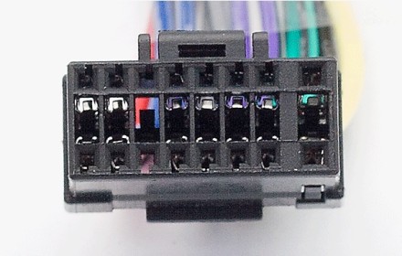 Штекер питания для магнитол Alpine