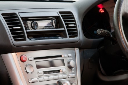 Рамка переходная 1din Subaru Legacy, Outback (03-09) вместо бардачка